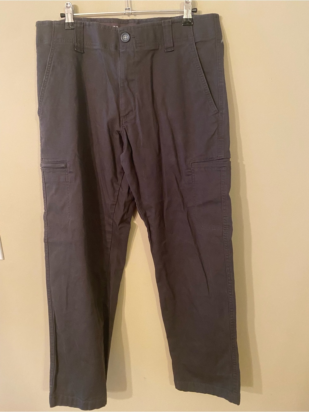 Lee Men's Cargo Pants in Dark Gray